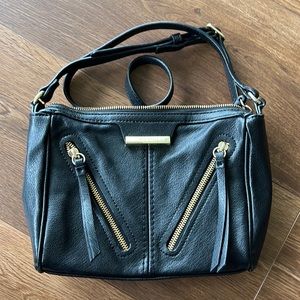 Nine West black leather purse. Good condition